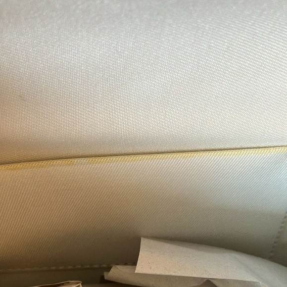 MMS Design Studio- Hawaiian themed floral crossbody/shoulder bag-metal chain - Picture 7 of 10